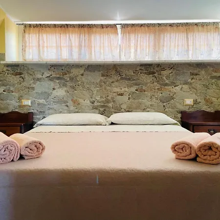 住宿加早餐酒店 Casal Pereto 瓦尔蒙托内