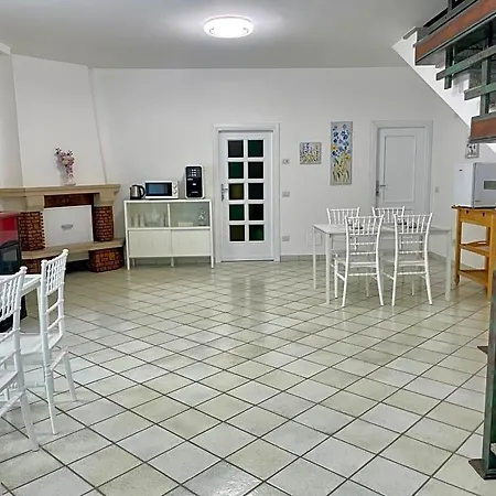 Casal Pereto Oda ve Kahvaltı 3*
