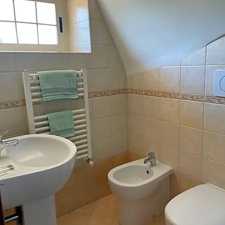Bed and breakfast Casal Pereto 3*